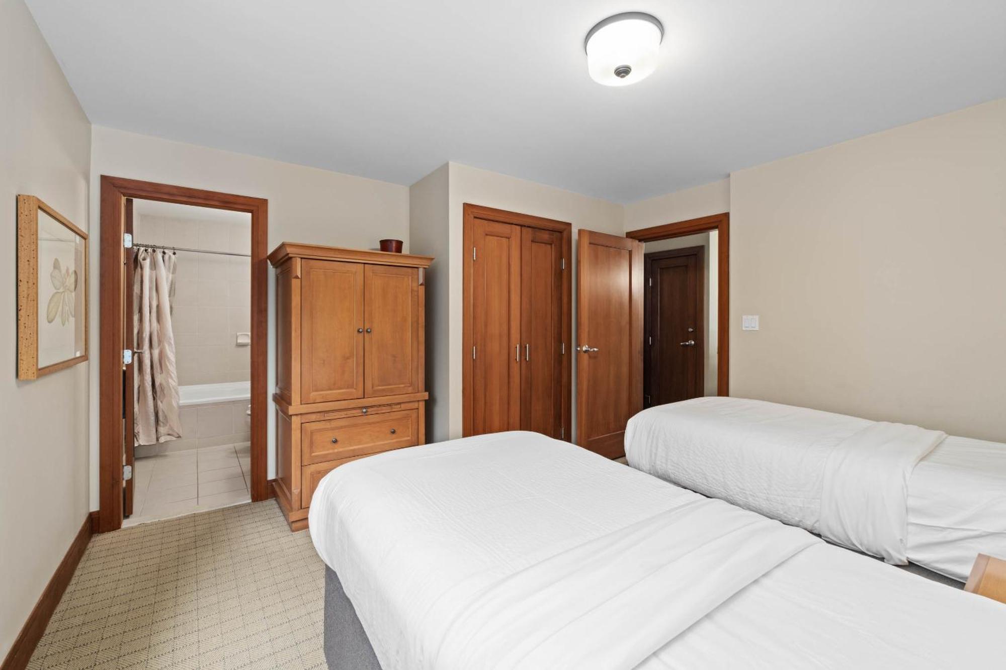 Montebello By Whistler Premier Exterior photo