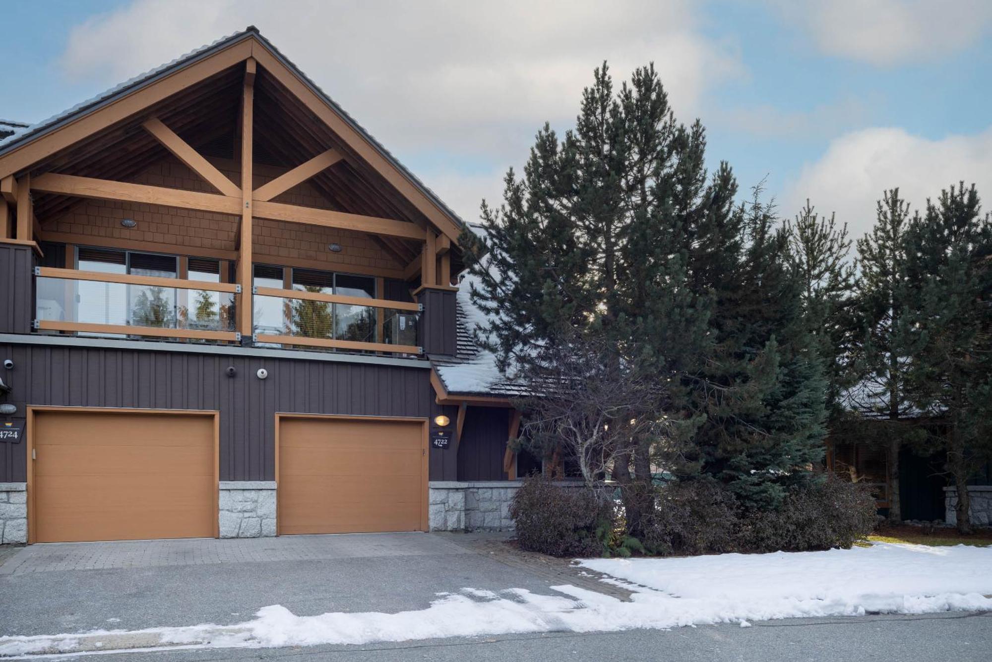 Montebello By Whistler Premier Exterior photo