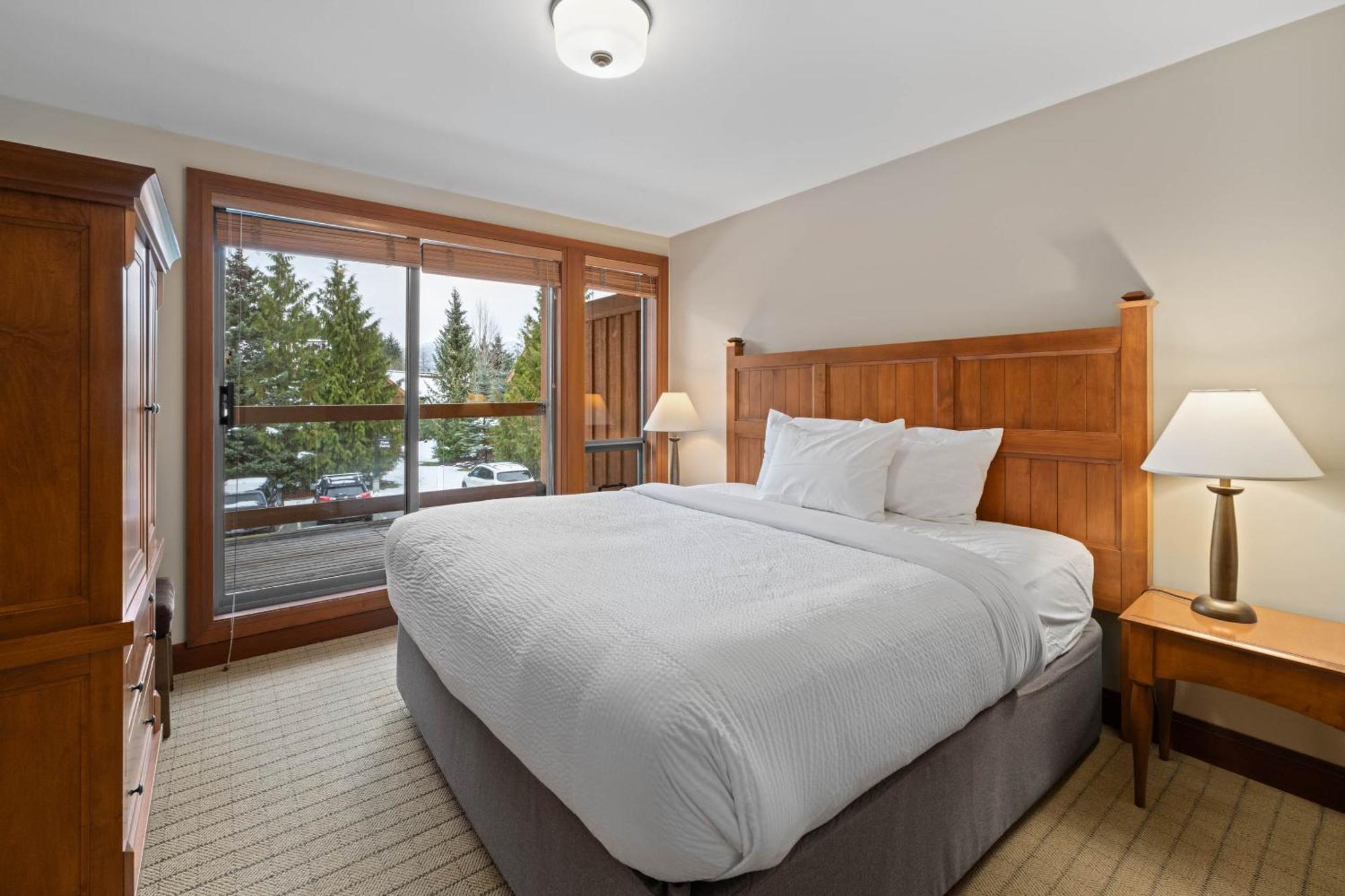 Montebello By Whistler Premier Exterior photo